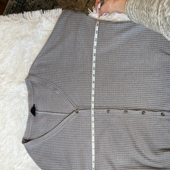 Urban Outfitters Out From Under Jojo Oversized Thermal Button-Front Top Gray - Picture 9 of 10